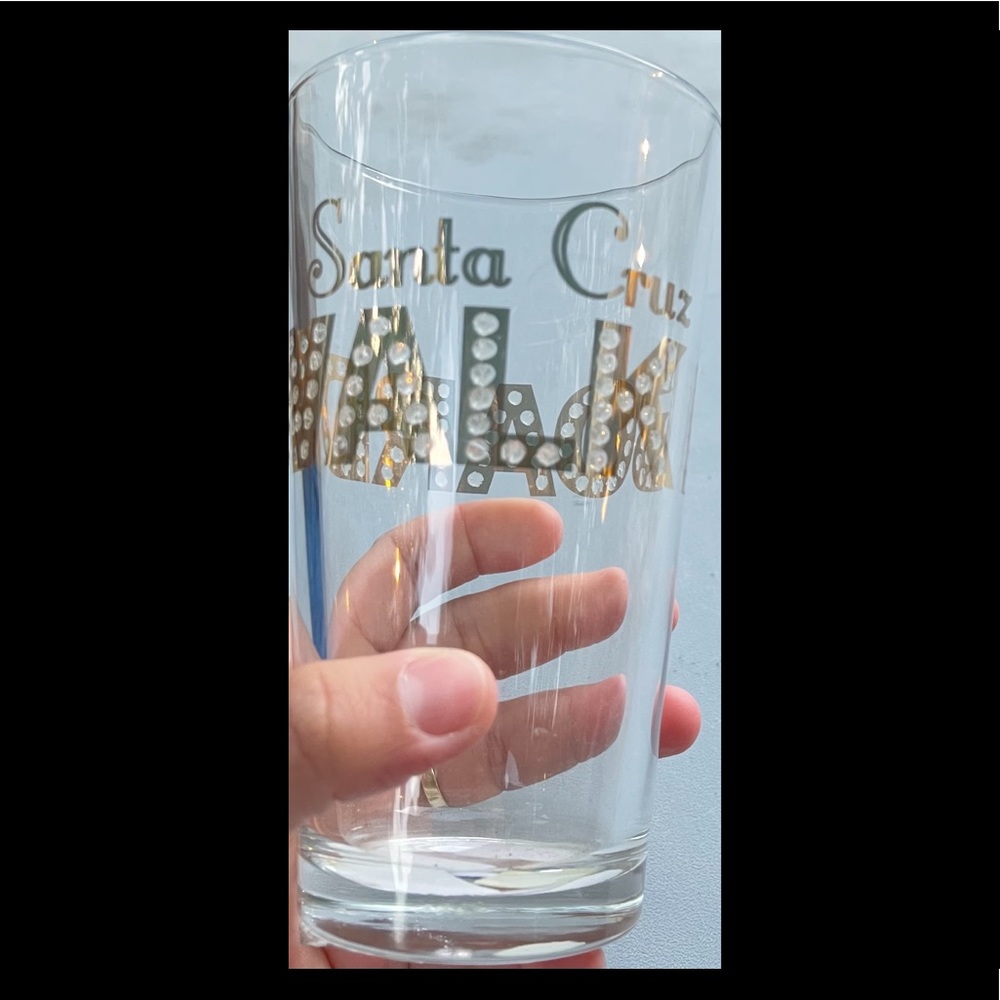 Glass cup